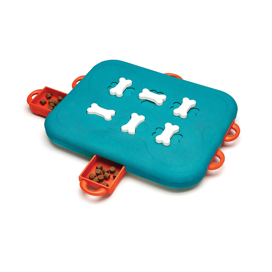 Dog Casino Interactive Treat Puzzle Dog Toy
